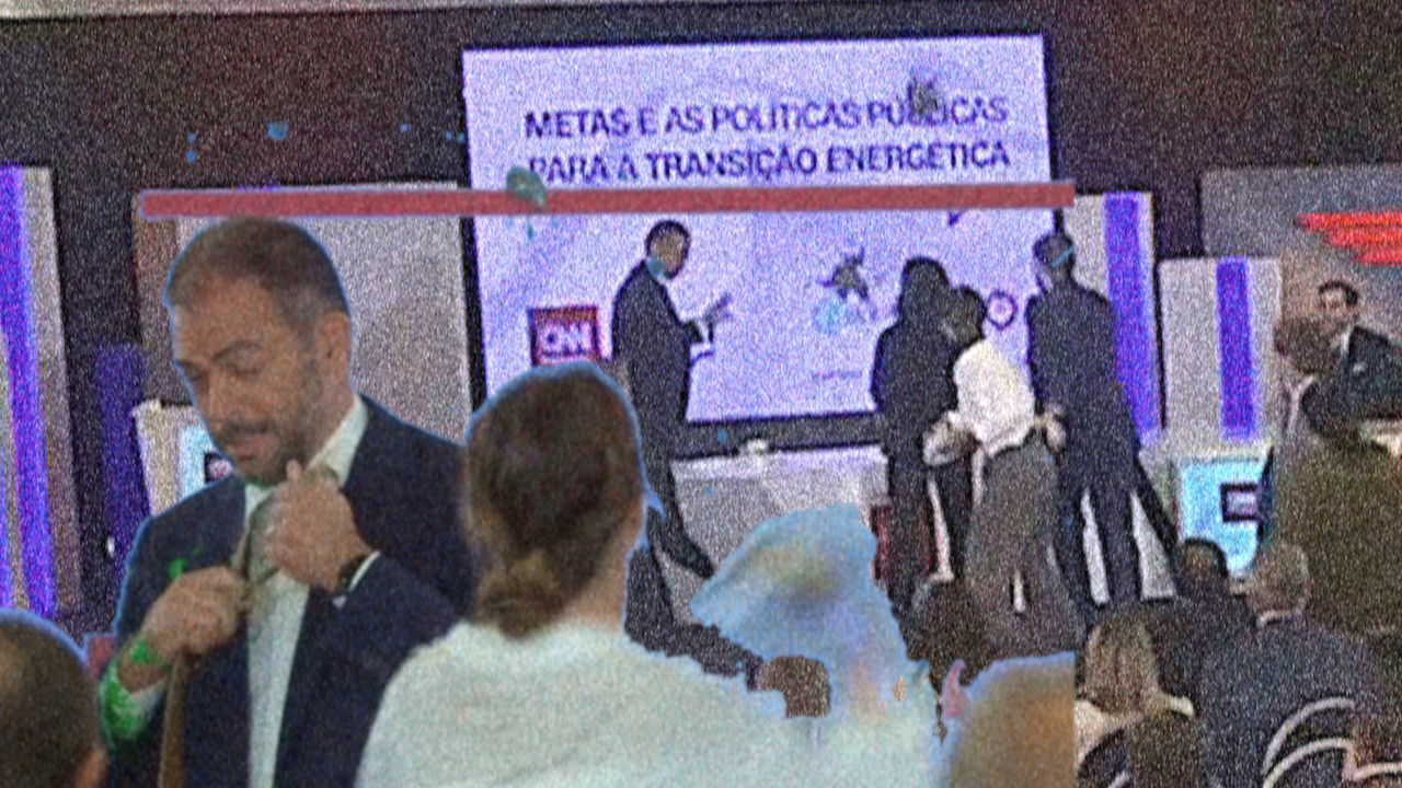Sem Futuro Não Há Paz! Estudantes pelo Fim ao Fóssil atiram ovos  ao ministro do ambiente