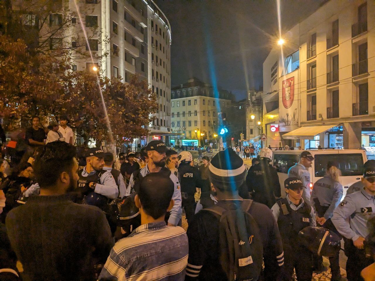 Manifestação pela paz na Palestina / Violência Policial Racista Update
