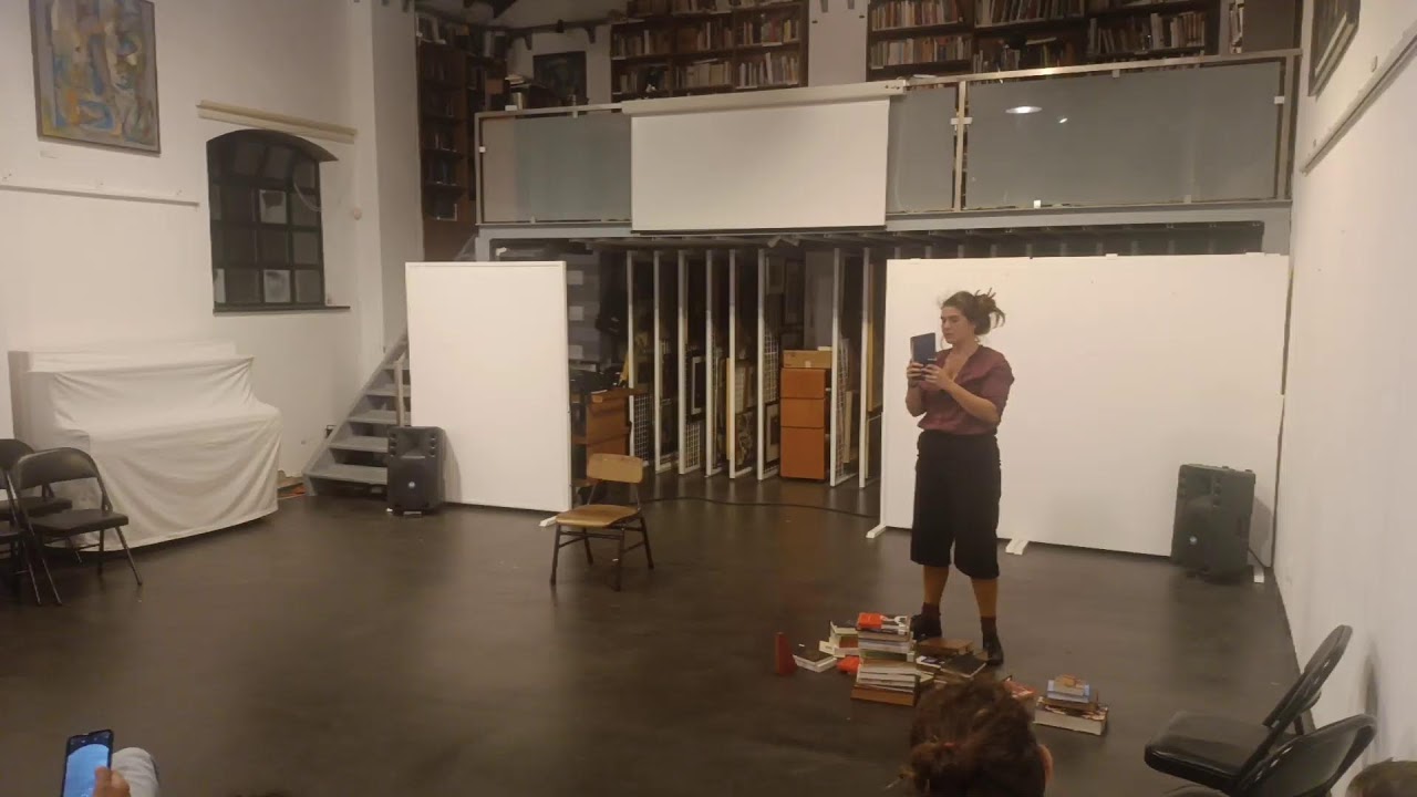 Performance de Circo Contemporâneo “Eu Livro” por Denise Stolink #PTrevolutionTV