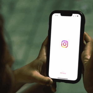 Páginas das redes sociais da Dezanove.pt, Jornal Mapa e Circuitos Queer do Porto e Lisboa foram apagadas no Instagram