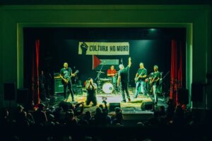 Perdeu-se mais um espaço associativo: A Cultura no Muro saiu oficialmente da SMUP, Parede em Cascais