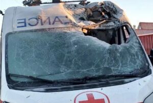 Crónicas de los ataques de Ucrania contra ambulancias, rescatistas, autobuses y civiles