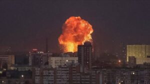 El precio de la escalada: la guerra de infraestructuras y las subidas de tipos de interés como factores determinantes de la crisis sistémica de Ucrania